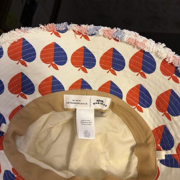 HOTEL MAGIQUE Anthropologie‎ Bucket Hat LOVE Apple HEARTS Resort Vacation - Picture 4 of 4